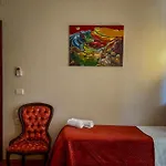 Apartment Seasons - Free Parking & Center *