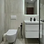 Seasons - Free Parking & Center Apartment Shkoder