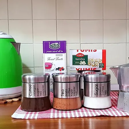 Seasons - Free Parking & Center