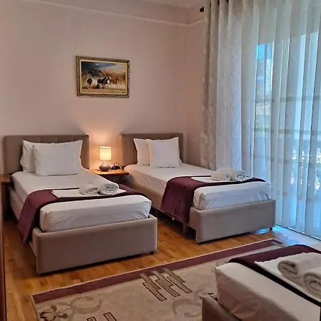 Seasons - Free Parking & Center Apartament *