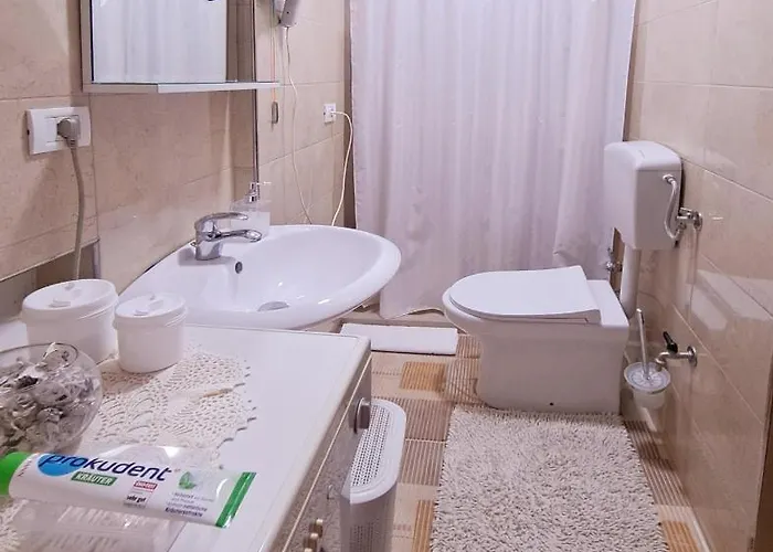 Appartement Seasons - Free Parking & Center Shkodër