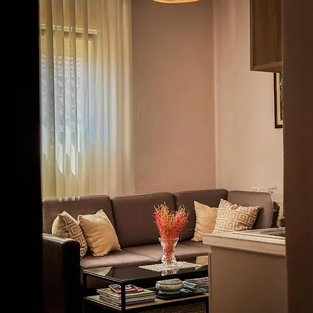 Apartment Seasons - Free Parking & Center Shkoder