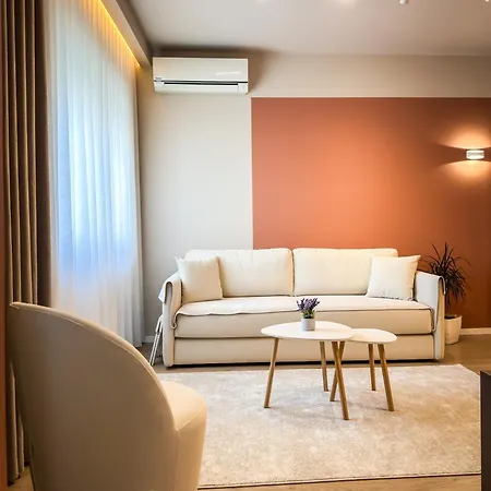 Seasons - Free Parking & Center Apartament *