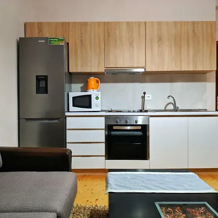 Seasons - Free Parking & Center Appartement