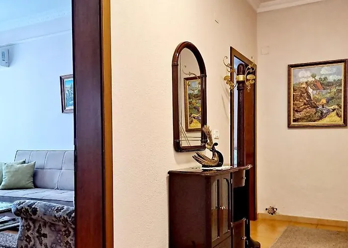 Appartamento Seasons - Free Parking & Center